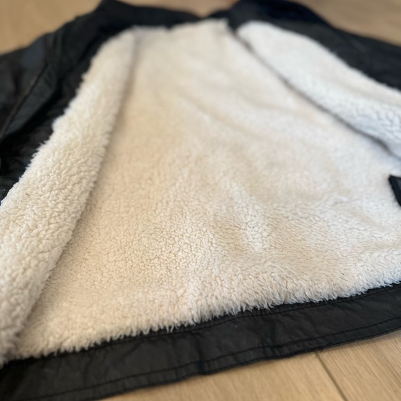 H&M Lined Faux Leather Jacket - Picture 6 of 9